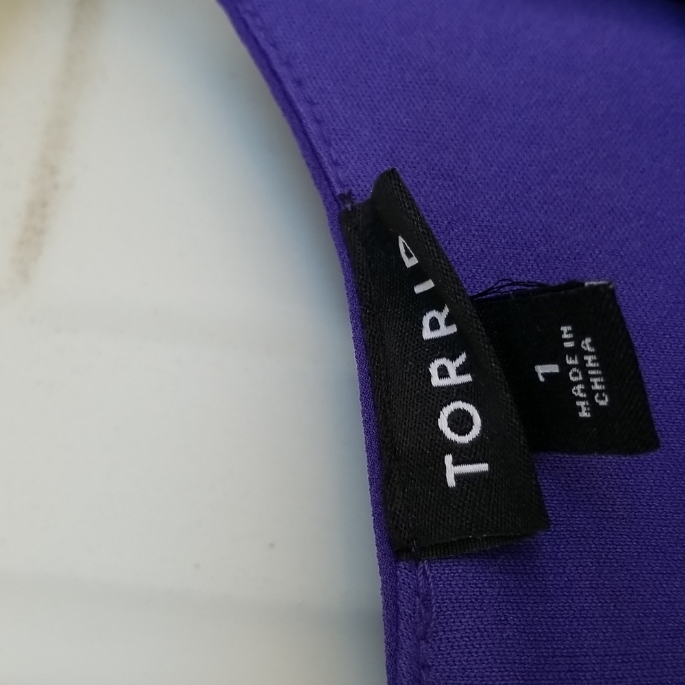 TORRID Ladies dress. Worn once on cruise EUC - Picture 3 of 6